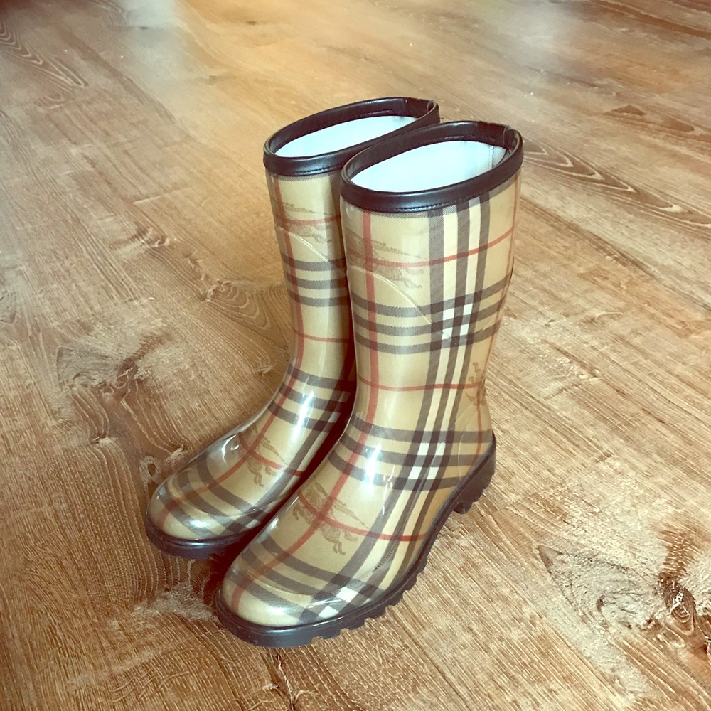 Burberry Rainboots